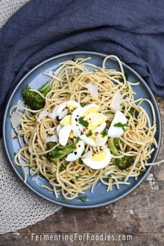 Pasta with hard-boiled eggs and broccoli